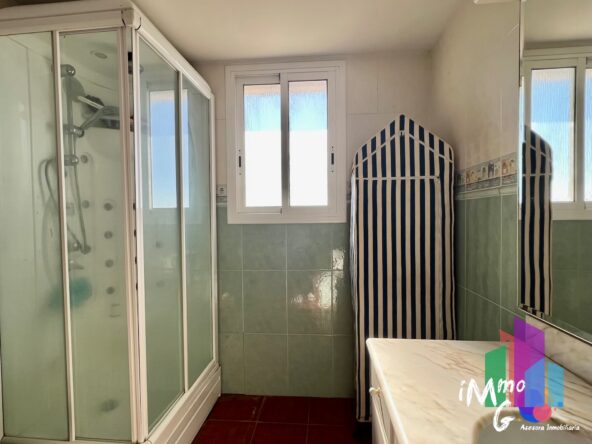 24 salle de bain maison vente vue mer lloret de mar